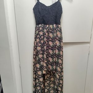 American Rag size small summer floral dress with flowers and black lace